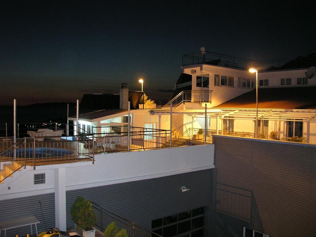 Aparthotel Pecic グラダツ エクステリア 写真