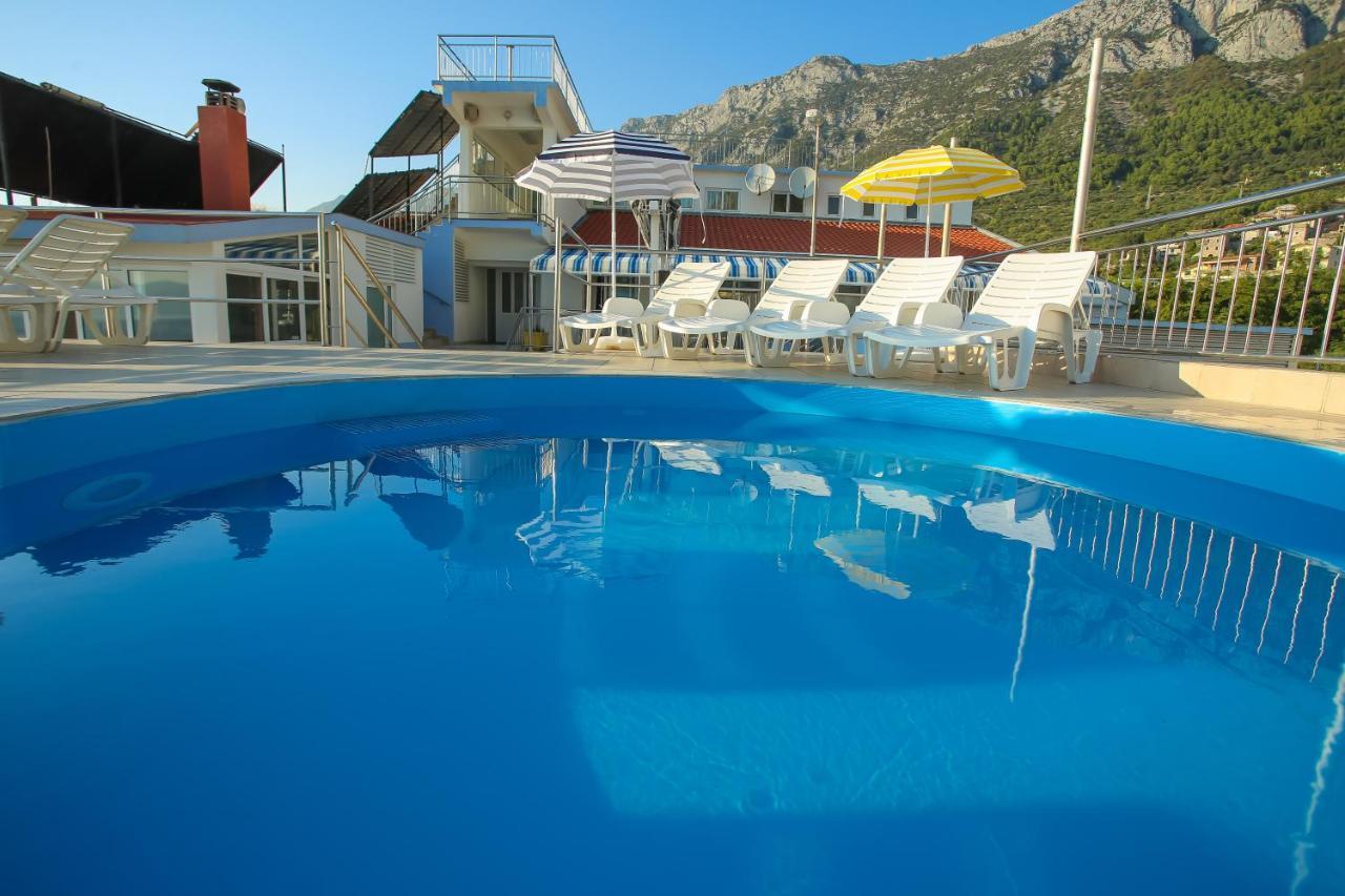 Aparthotel Pecic グラダツ エクステリア 写真