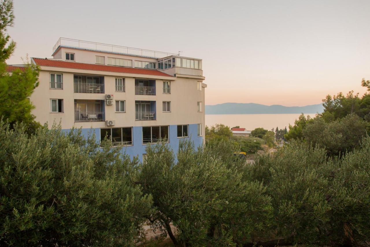 Aparthotel Pecic グラダツ エクステリア 写真